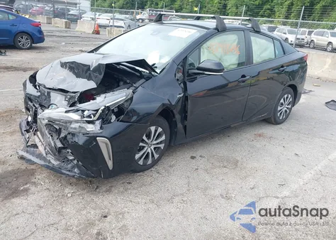 2020 Toyota Prius Xle Awd-E z USA, uszkodzony, nr VIN JTDL9RFU4L3017100